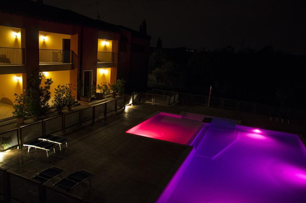 Agriturismo Ai Tre Fienili 庞蒂索明西奥 外观 照片